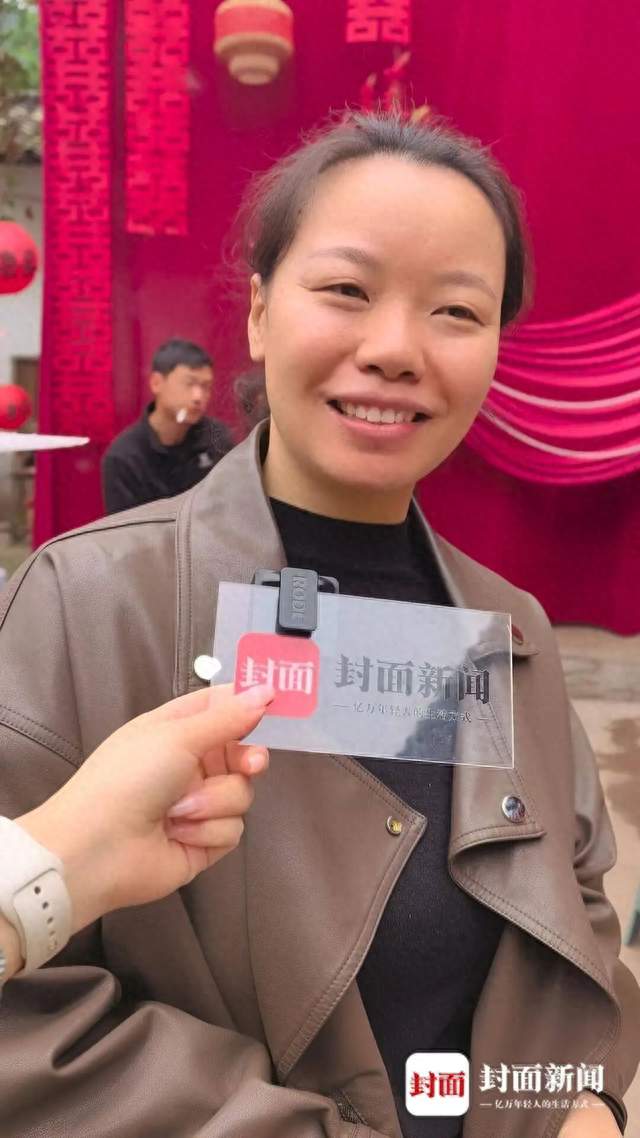 “小小徐”邀请全网来婚礼扎场子，大10岁的堂侄女透露：第一感觉是堂叔可能闯祸了……