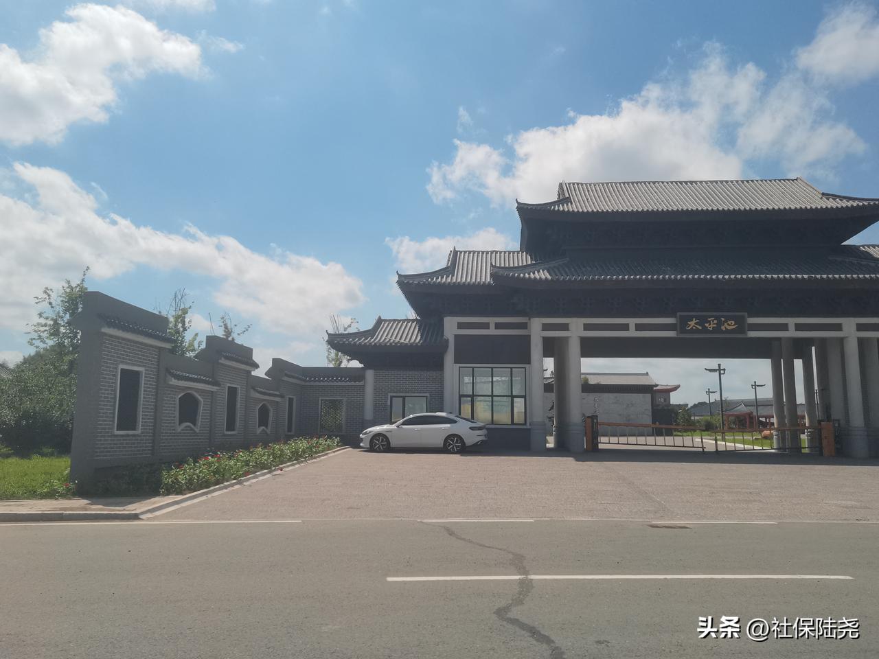 立秋过后，连日天晴，盛夏燥热慢慢褪去。没有闷热闷人的伏天高温，清风拂面，温度恰到