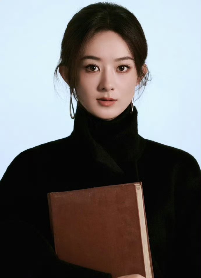 赵丽颖～～赵丽颖[超话]赵丽颖黑金look ​​​