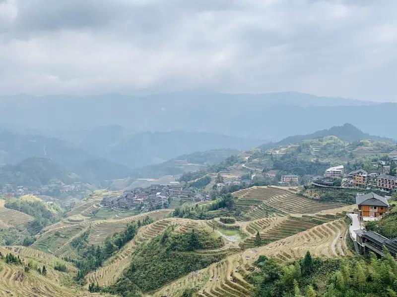 山水风景，总能带来如诗如画的体验。就像桂林，那简直是人间仙境。

秦汉时期就已形