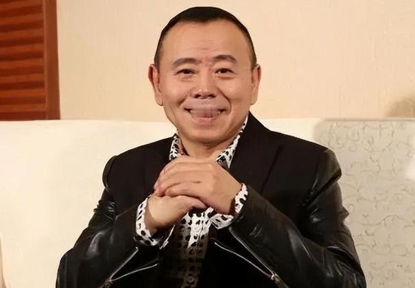 别只看他台上的笑，读完这封信，我想给潘长江回一封家书

刷到潘长江@潘长江写给头