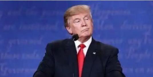 特朗普再次叫嚣！1 月 29 日，特朗普发文称：“换句话说，我对世界各国一直十分