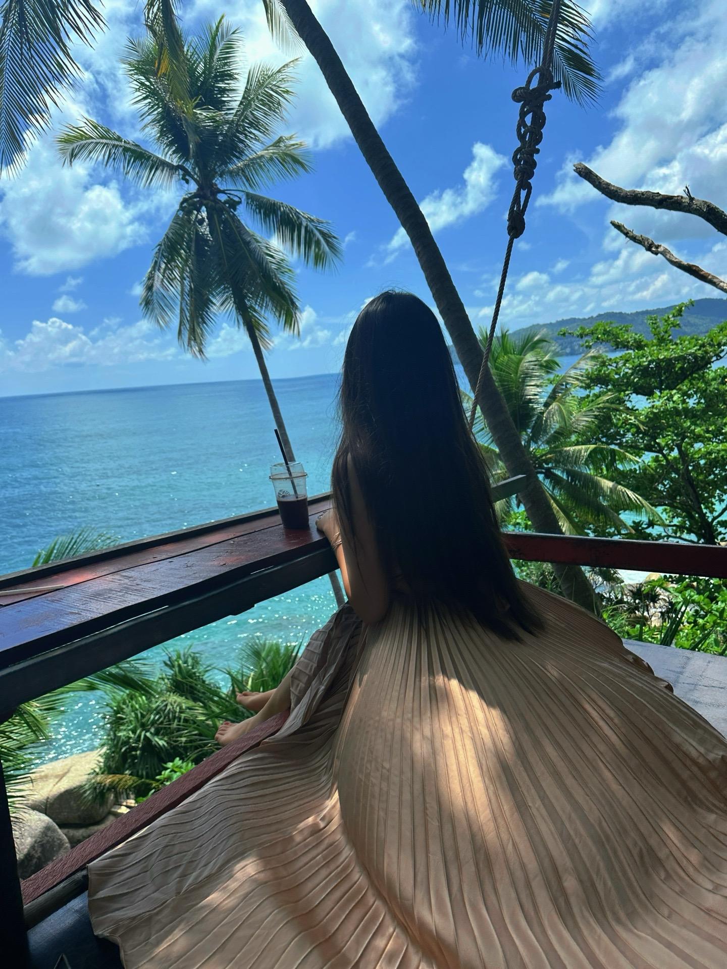 她留给你是背影