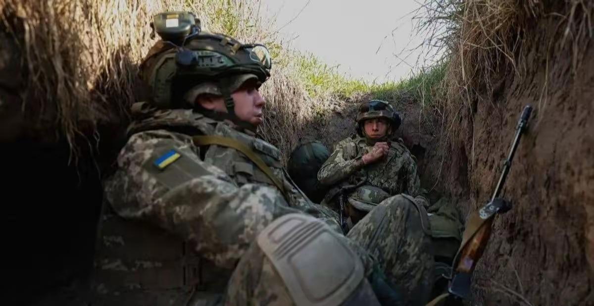 乌克兰前线断炊可不得了。前线士兵连饭都吃不上，士气肯定一落千丈，战斗力也会大打折