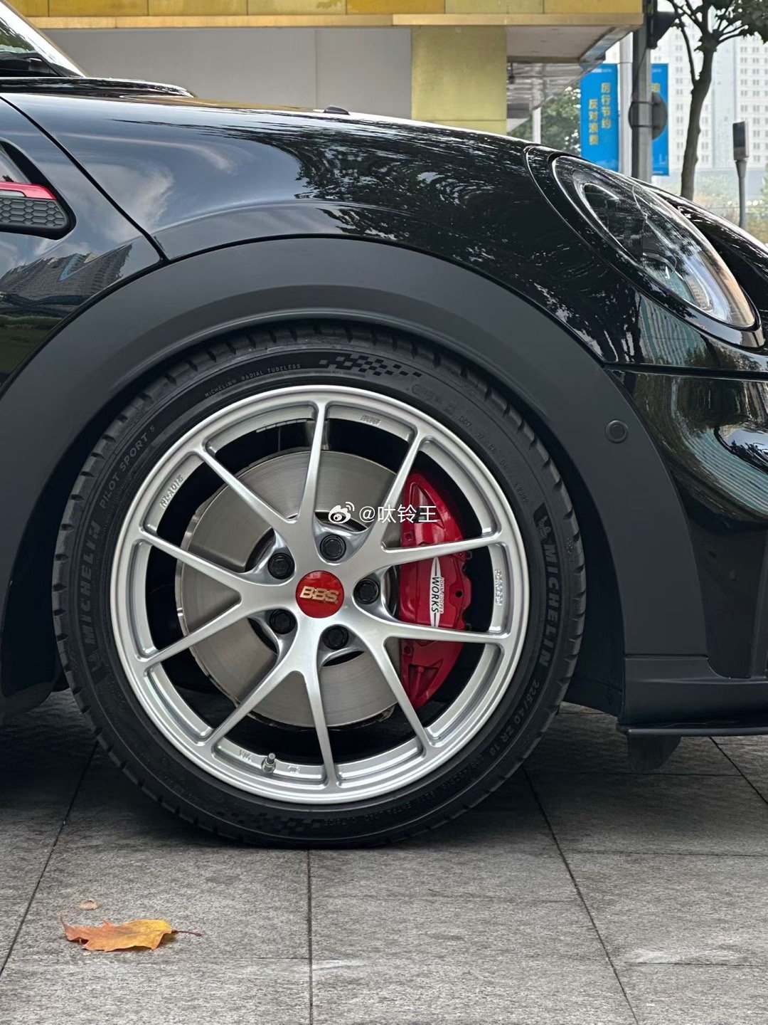 全新BBS RIA DS 银色18×8J ET45 5-112Mini 高尔夫 
