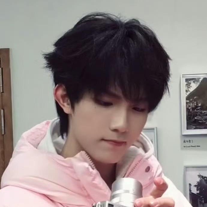 好萌🥺这个草莓大福居然藏了这么久才放出来 