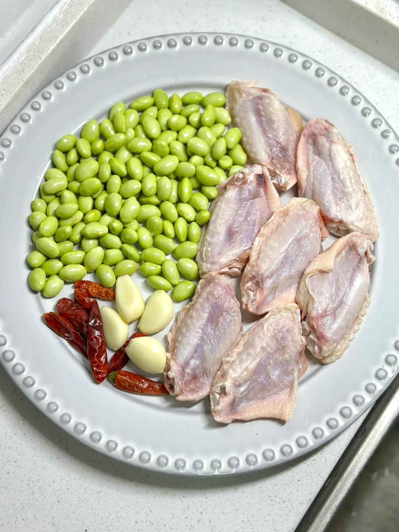 因为这个…家里的米饭又要遭殃了！！！|||心心念念很久的毛豆烧鸡，香迷糊了~每次