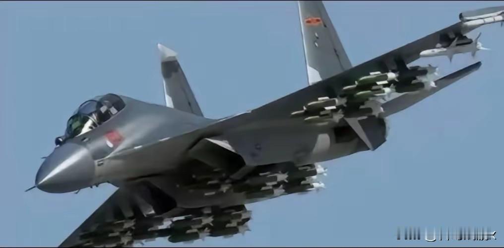 美国说，一旦和中国展开空战，中国的3000架战机就是摆设。

爽！美国人这话说得