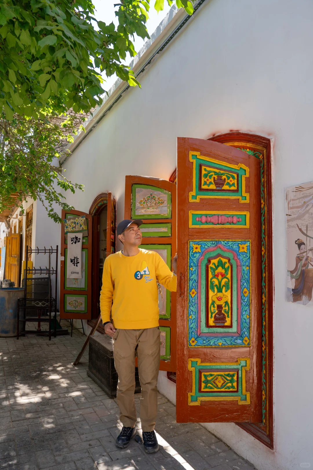 🏰👑 库车攻略：新疆的历史古城 🕌🌟
库车古称“龟兹”，历史上曾是联系和...