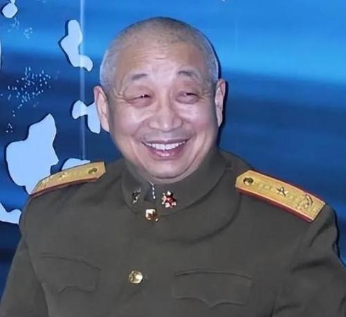 [微风]1990年，在越南关押6年的“叛徒”汪斌回到国内，昔日战友纷纷指责他是卖