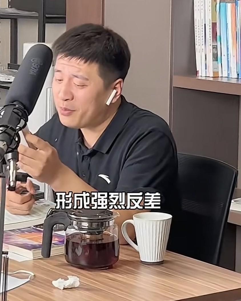 惊闻张雪峰，因心脏骤停在苏州医院抢救。是真是假？助理回应，人在外地，不太清楚。合