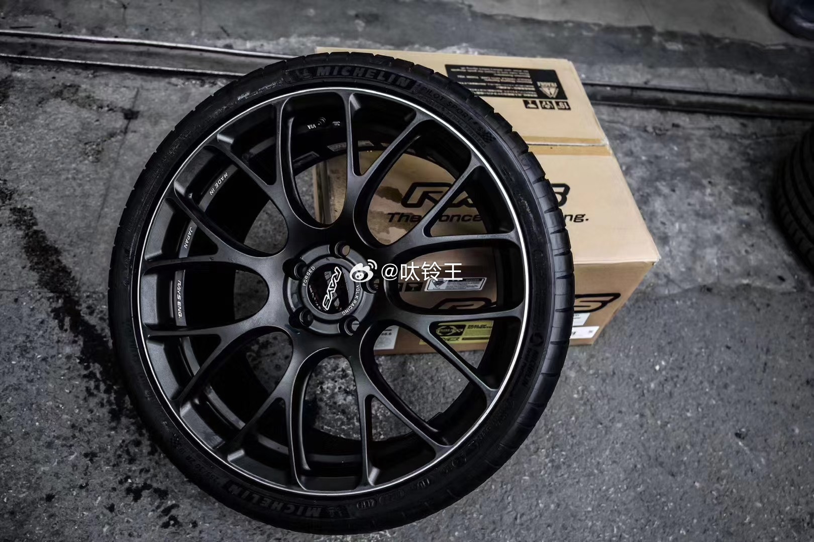 rays g16 mk 现货 5x114.3 19x8.5 et38 5x114