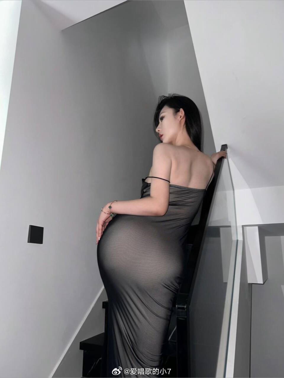 黑色系是属于姐姐的颜色 