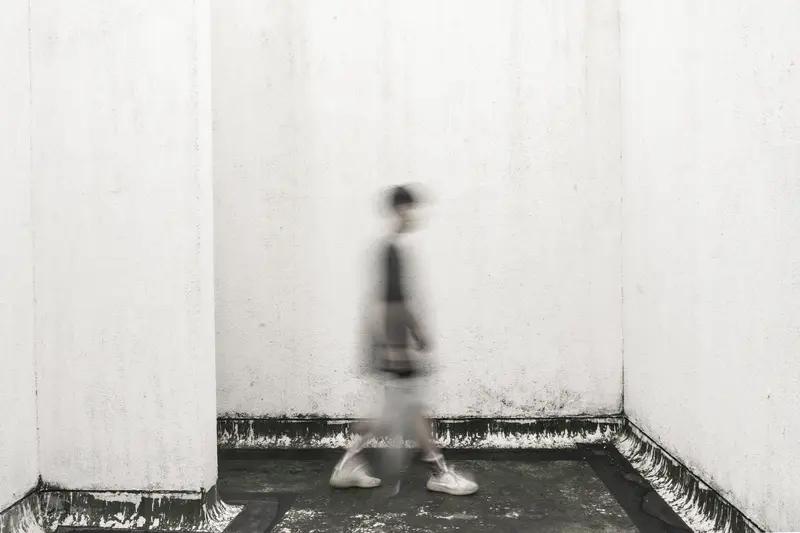 “70岁偷菜还理直气壮？”北京老太的操作，撕开了多少人的“尊老”遮羞布

北京一