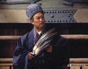 刘备和诸葛亮的初相识，更像是刘备想通过他来结交荆襄世家，诸葛亮的岳父黄承彦和刘表
