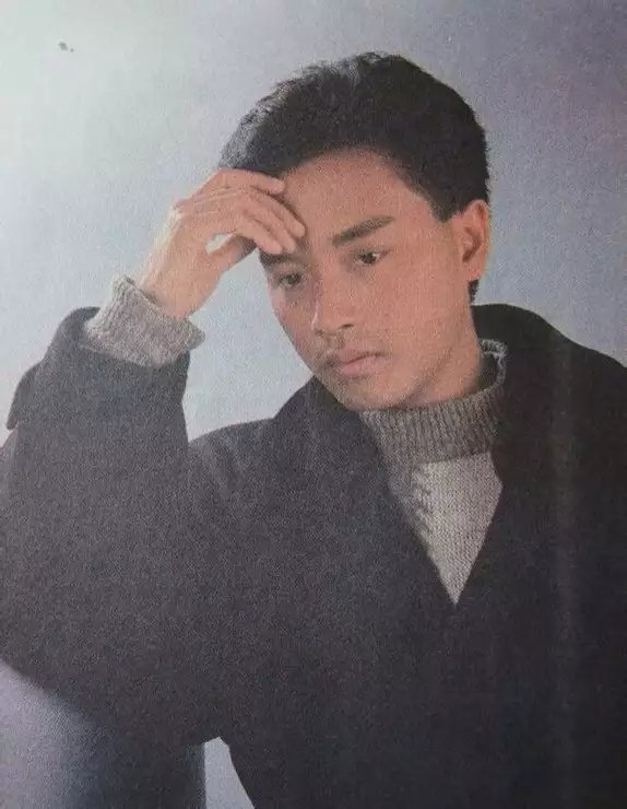 张国荣 “张国荣像个高傲的王子”张国荣0912生日快乐