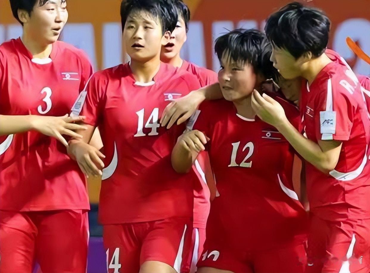 朝鲜U20女足PK韩国U20女足北京时间今天下午17:00，U20女足亚洲杯半决