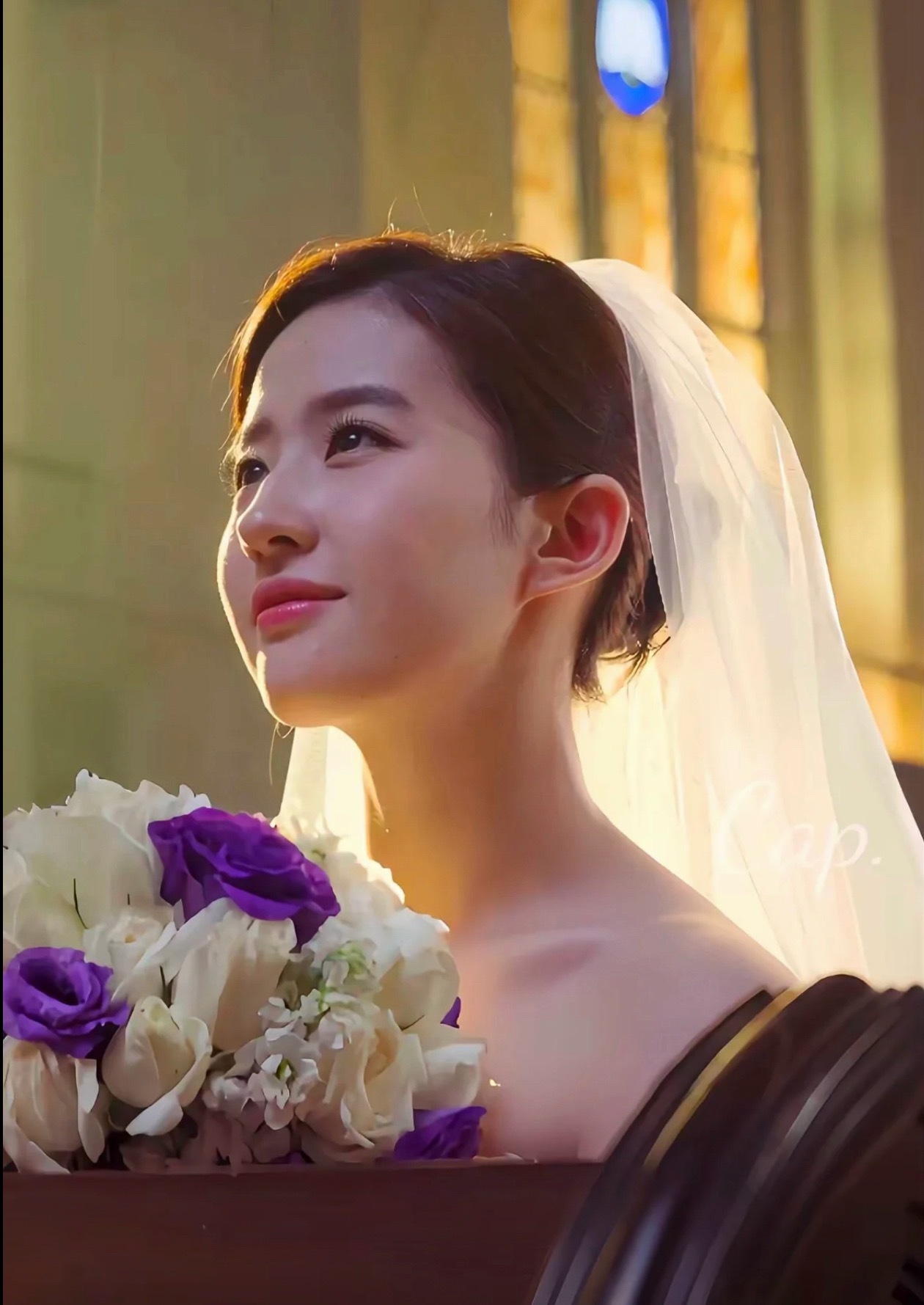 一些女明星的婚纱造型… 