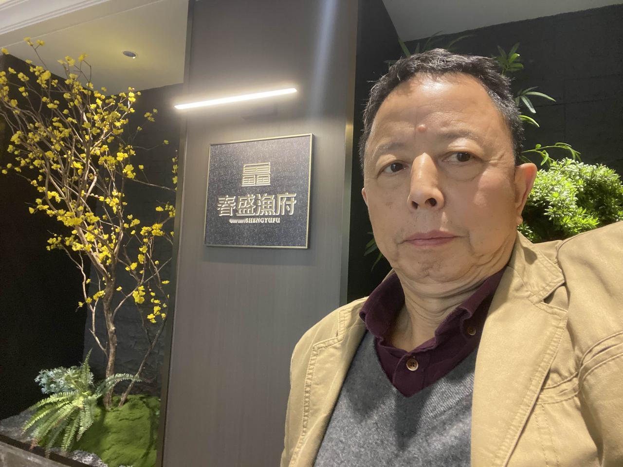 去南京和A l讨论历史！
蒲子敏：讲的不错，我想跟你探讨一下，纠正一个问题，就是