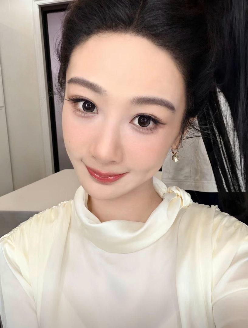 杨紫更新抖音日常了 好多新图杨紫