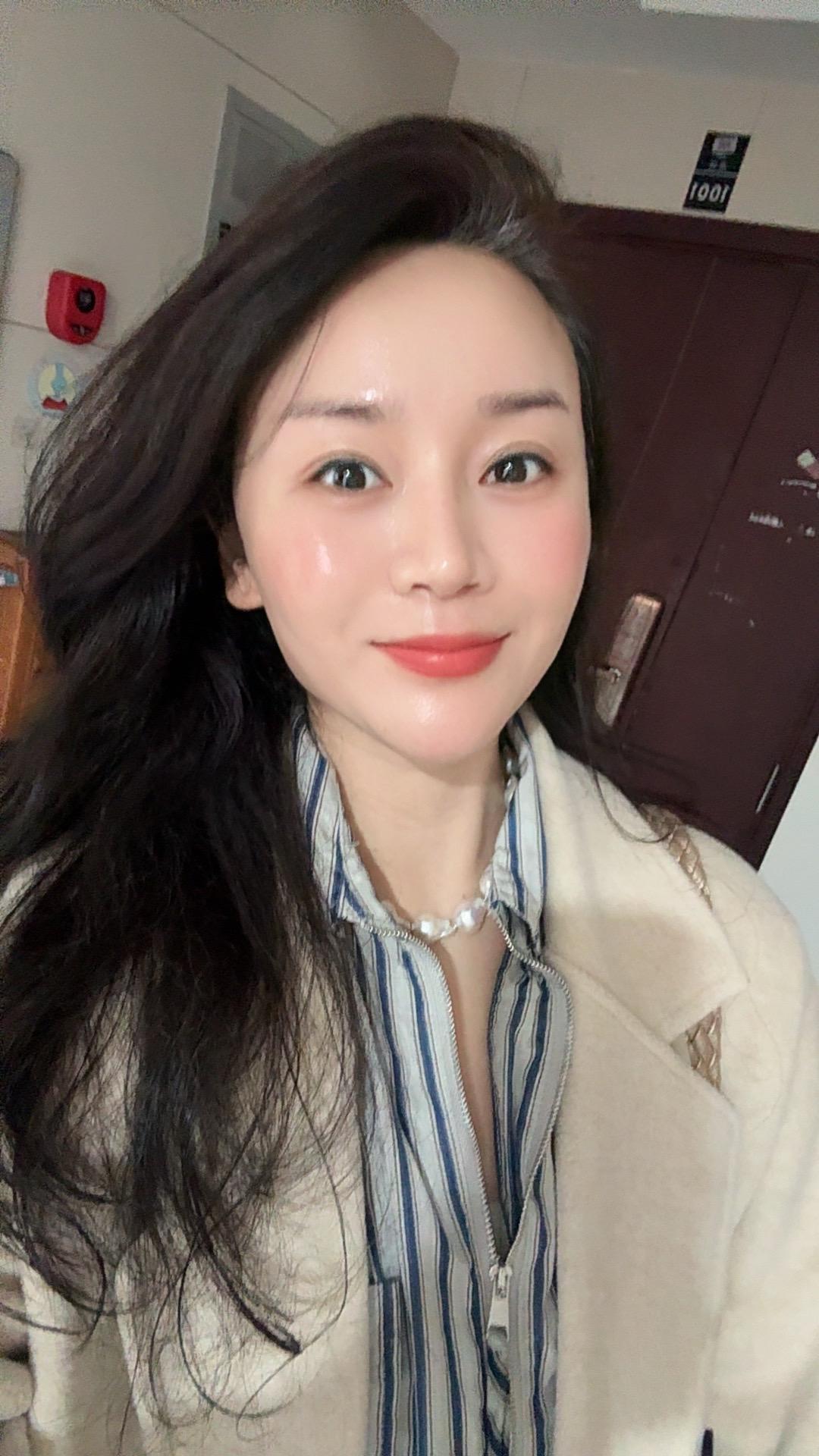 哈哈哈哈哈 这个配音我喜欢！皮肤好 一个防晒走天下😎