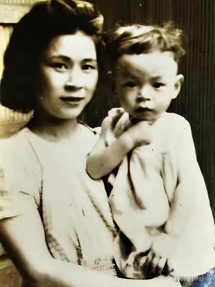 到底什么样的经历让一个人写出这样的文字:
“到此为止我生命中最糟糕的时刻，都是我