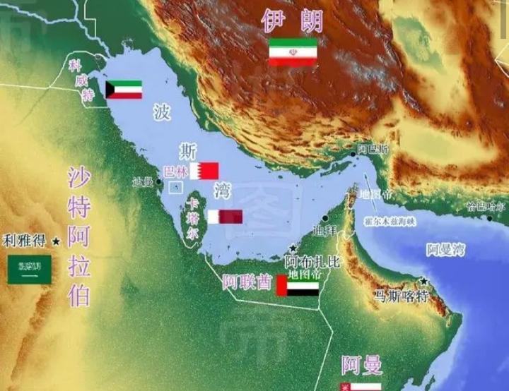 美国真会封锁霍尔木兹海峡吗？

伊朗在上游封锁霍尔木兹海峡，还要高额收费，还要区