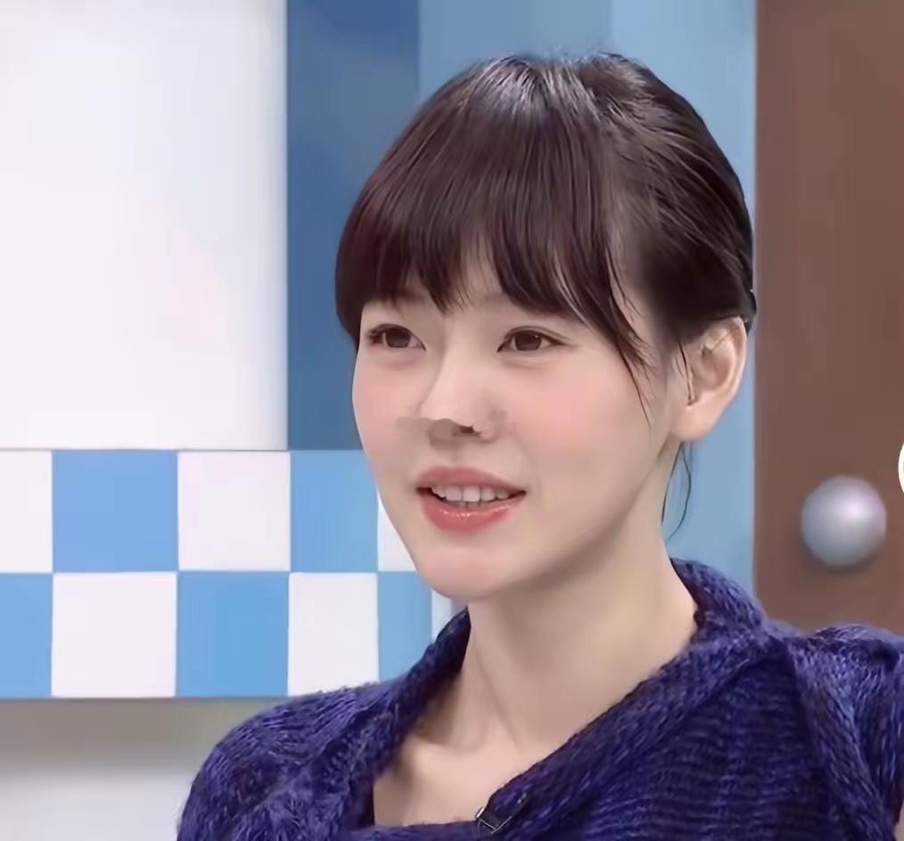 小S好适合留刘海，感觉刘海时期是她的颜值巅峰 