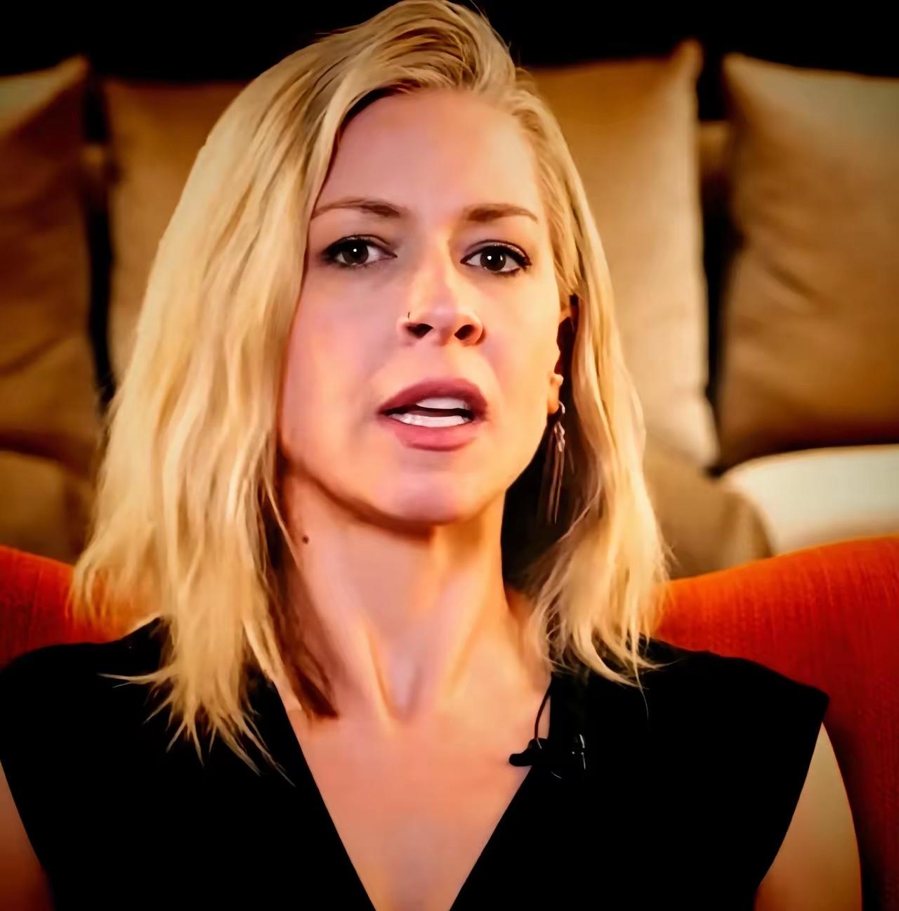 全世界都要孤立以色列这个流氓国家——美国知名女记者艾比.马T。

曾经访问过以色