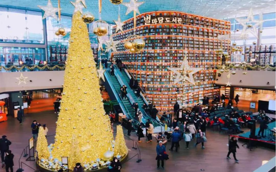 连续22年旅游业收支逆差，韩媒：盼望“中国甘霖”！昨晚，与一位韩国朋友聊天，他透