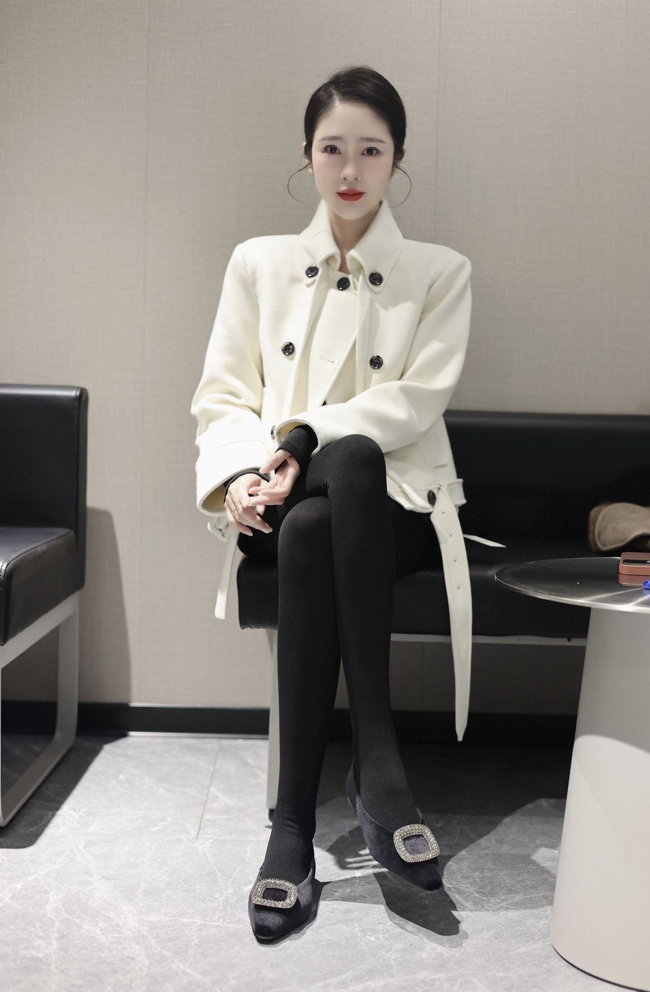 褪去了二十岁的慌张，还没染上五十岁的沧桑，四十岁前的日子，刚刚好…