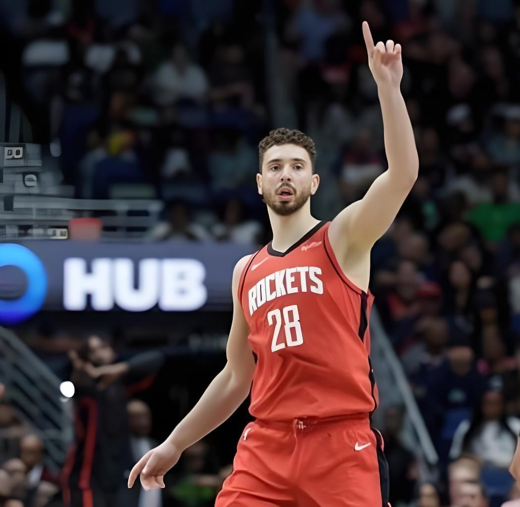 火箭开窍的真相，从来都不是演出来的
 
申京在罚球线接到球，没有像往常那样沉下肩