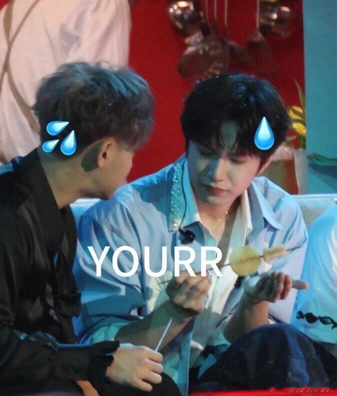 黄子韬刘耀文确认过眼神遇到对的人 两个吃货雷达同时响起的瞬间！黄子韬和刘耀文对视