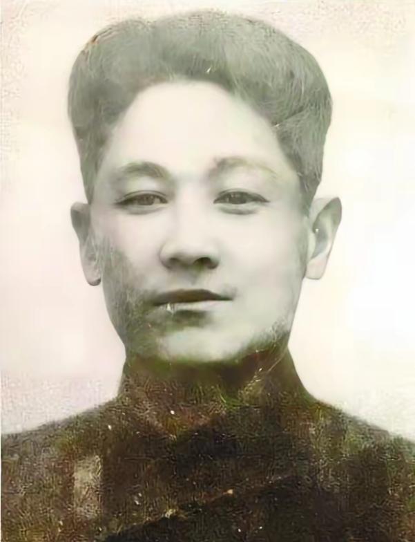 1936 年亲手活捉蒋介石的孙铭九，在新中国成立之后，上级部门破格批准，给他安排