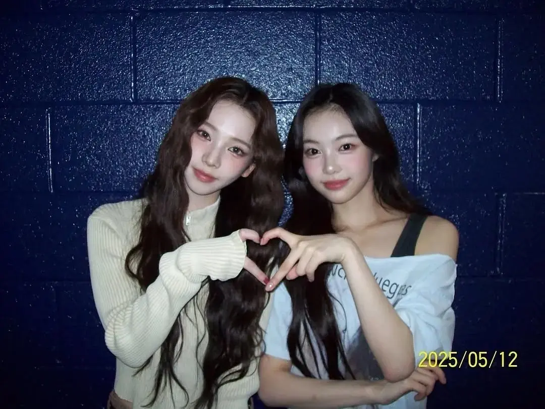 SMTOWN结束后到处集邮的知珉！不愧是e人kkk
