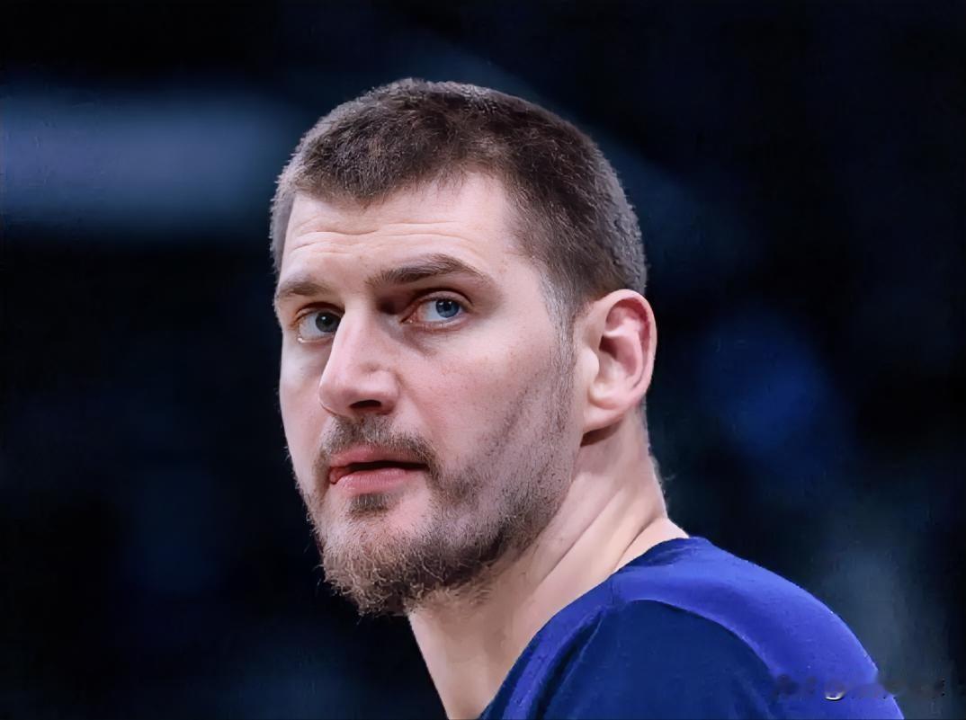 约老师要去欧洲打球了？

据美媒Fullcourt Pass报道，帕纳辛纳科斯老