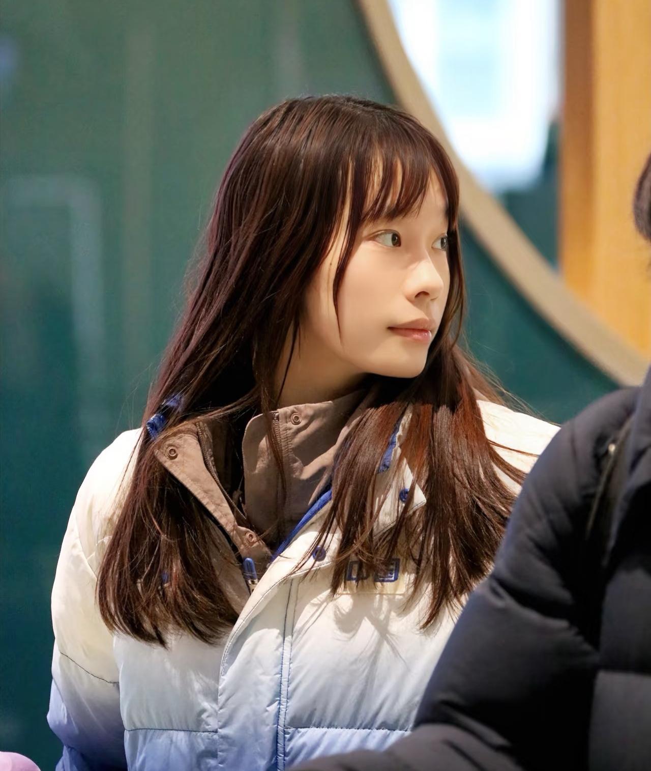 石洵瑶这次太原站压力有点大啊！

不是因为刚刚她赢了覃雨萱，成功晋级四强而有多高