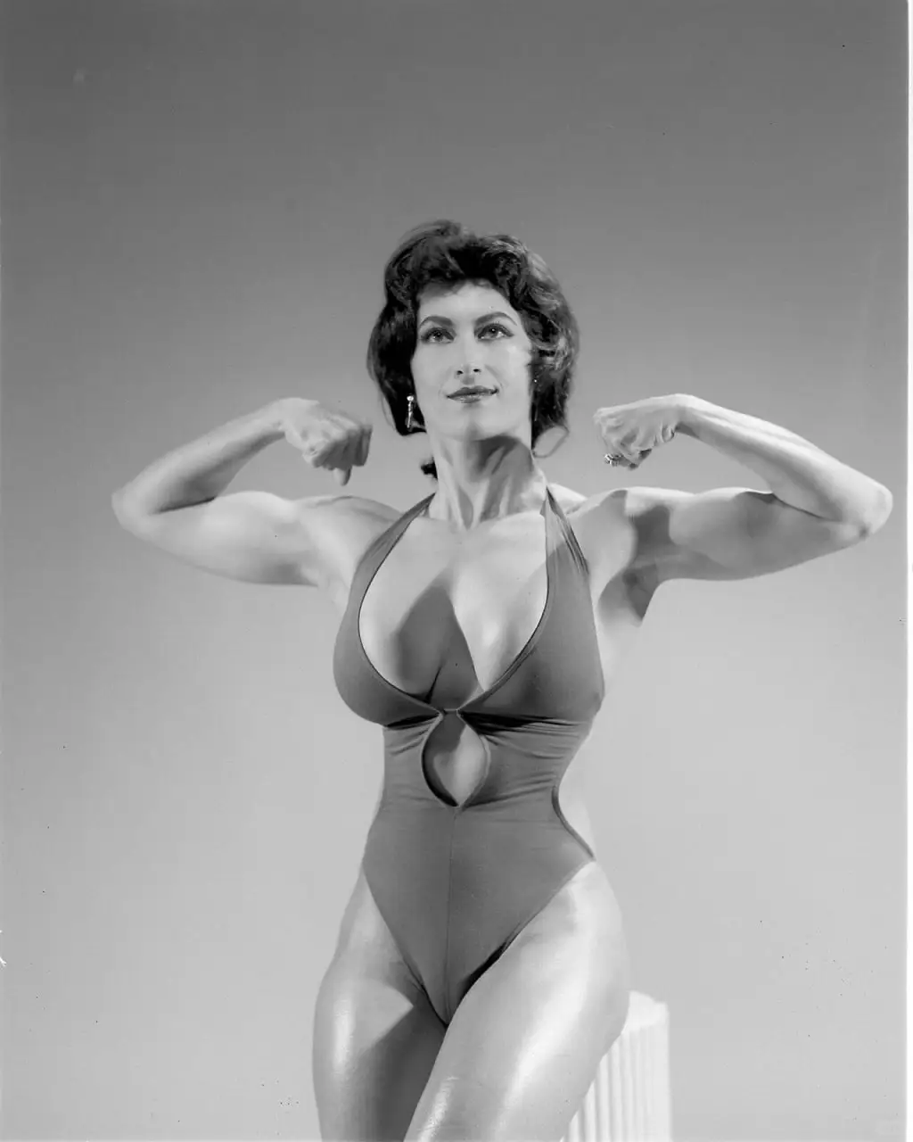名人 女健美运动员 Rasa von Werner，1981 年。 简...