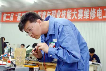 先有价值，才有关系：成年人的社交潜规则，你越早懂越好

这个春节，我收到一个读者