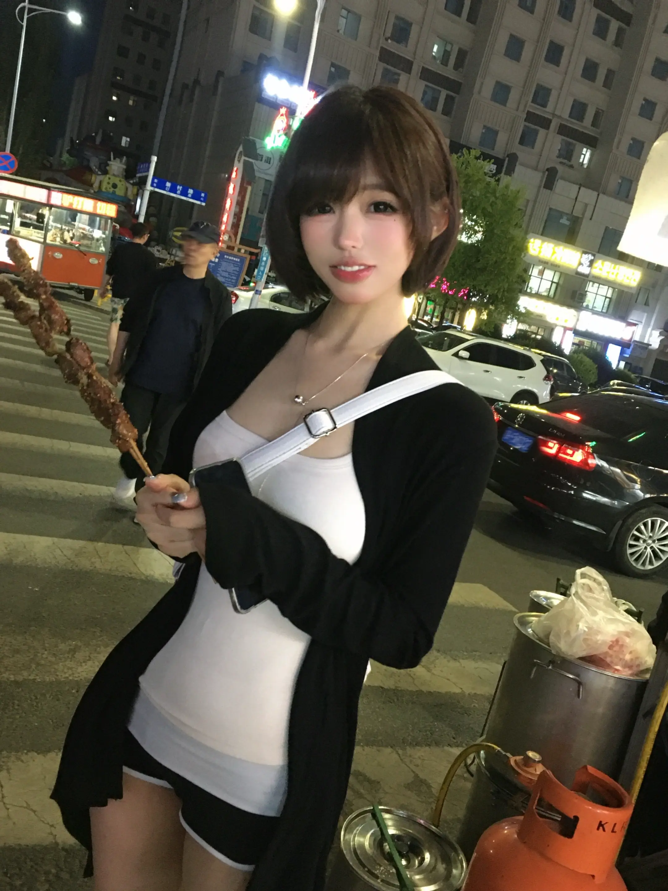 我们宅女就是生错了时代 放以前就是闭关的无情道天才