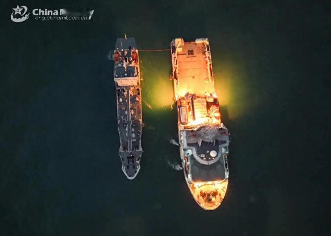 中国真要立威，就必须来一场硬仗。但这场仗，既不能打美国，也不能轻易动日本。那到底