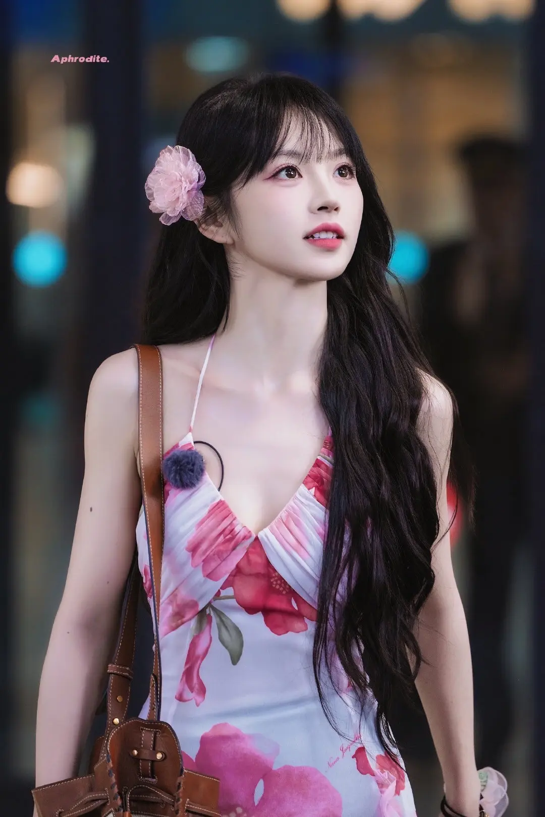 甜妹田曦薇。