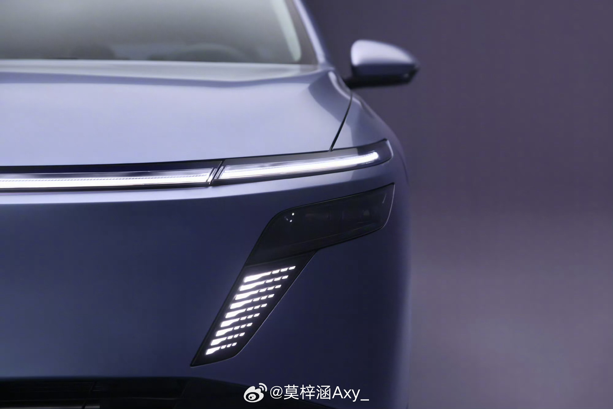 N6神颜一见倾心东风日产N6的风迹美学真的绝了！1.26宽高比前脸、黄金比例车姿