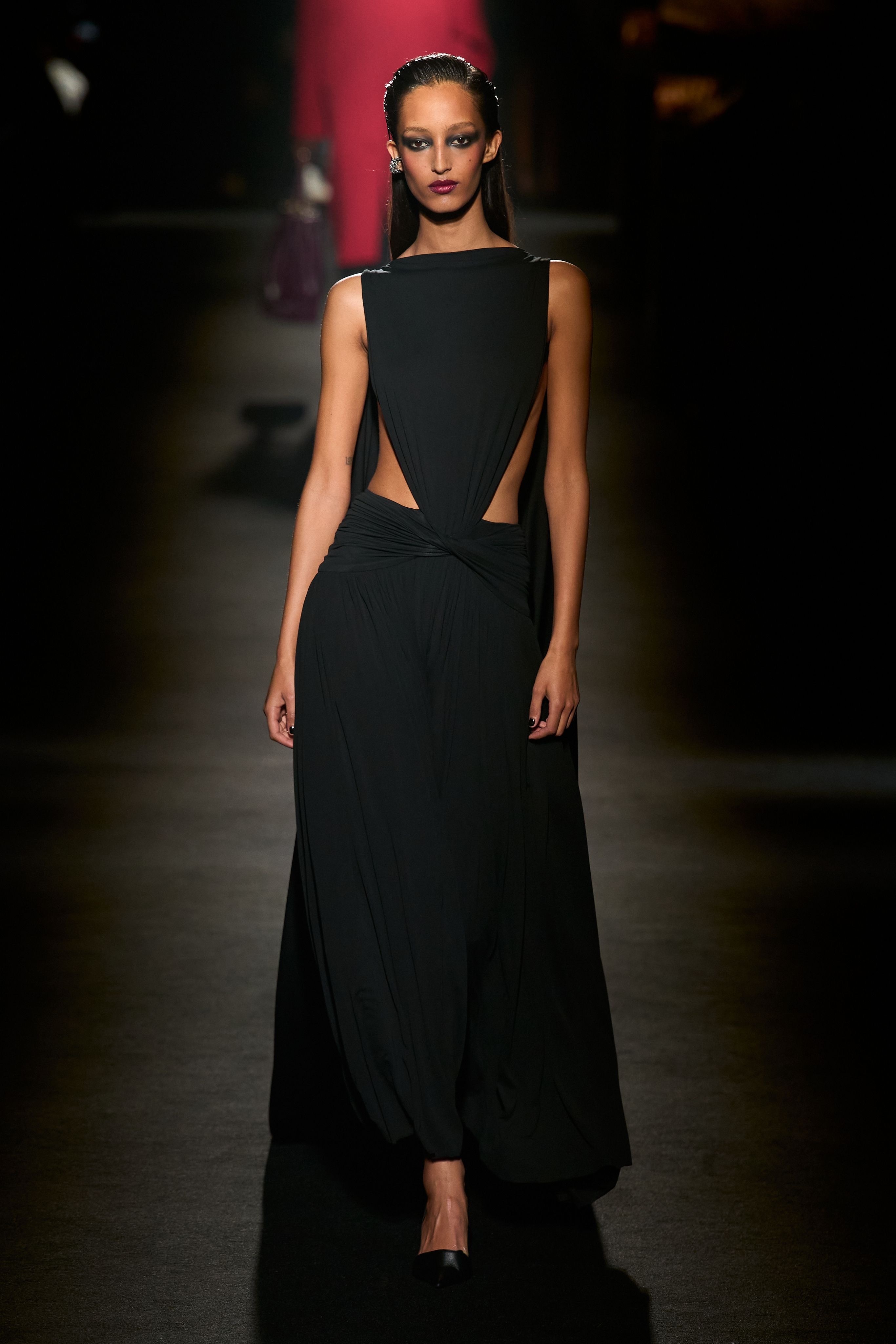 蔡依林亮相2026届金曲奖颁奖典礼造型，一袭Balenciaga 2026 秋冬