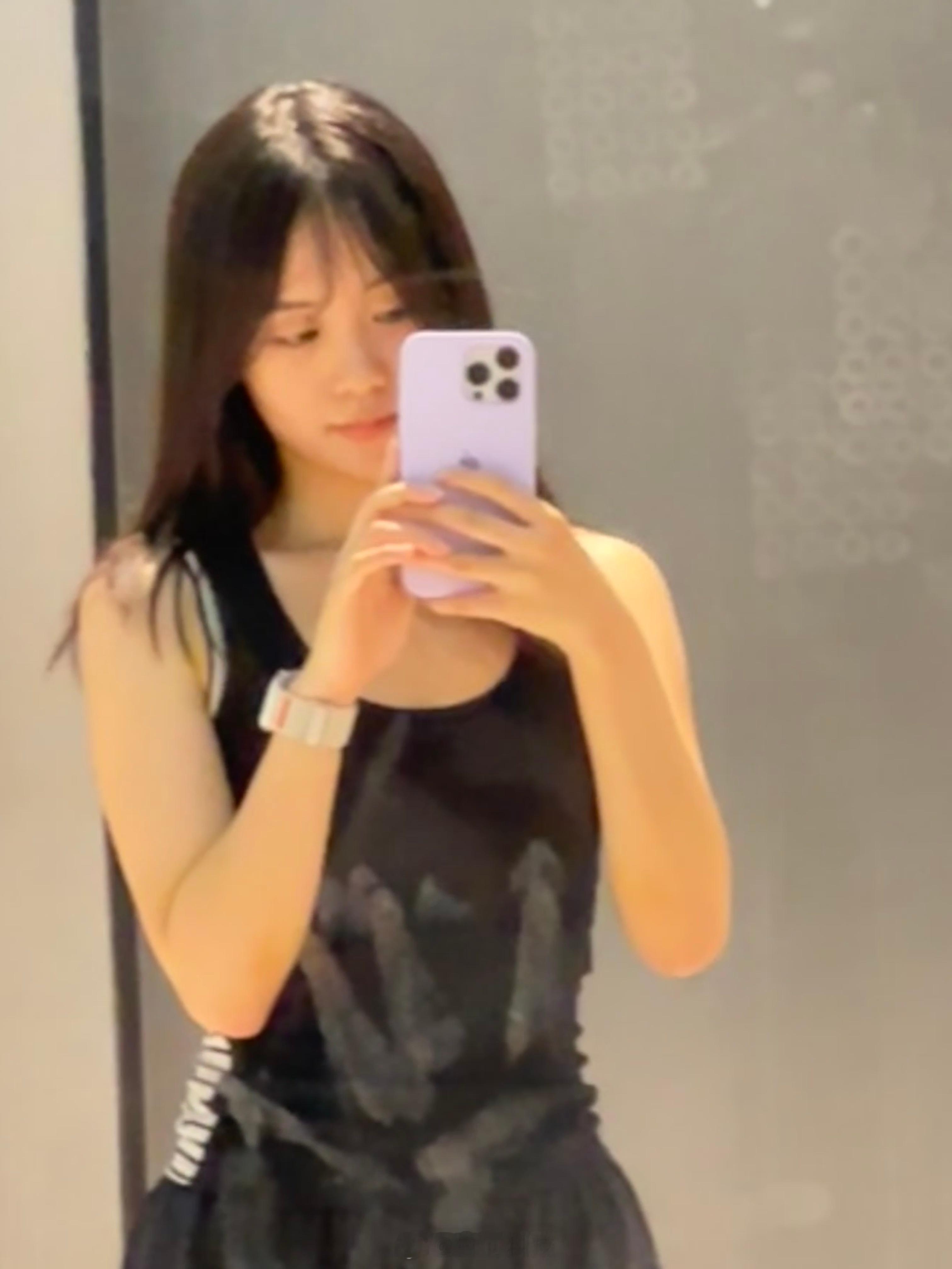 暴汗的跳舞课🫠我简直就像张牙舞爪的怪兽[泪奔] ​​​