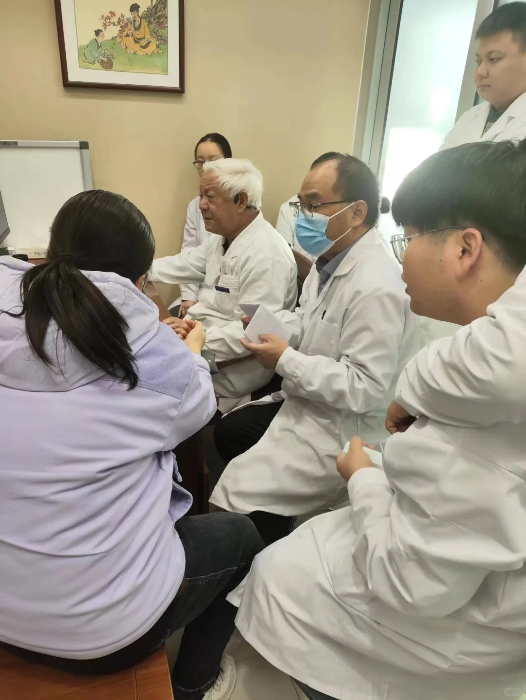 45岁停经：难道是卵巢早衰？ 在中医看来，45岁女性的月经停止未必就是...