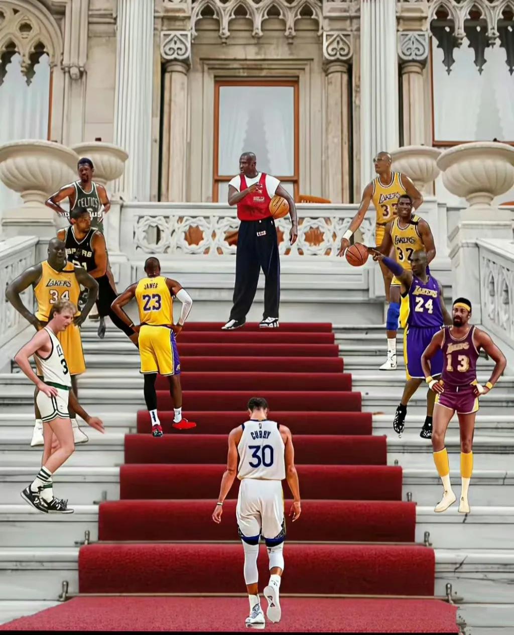 这张图片很有意思，NBA历史十一大巨星。

乔丹作为篮球第一人，对下面人指点江山