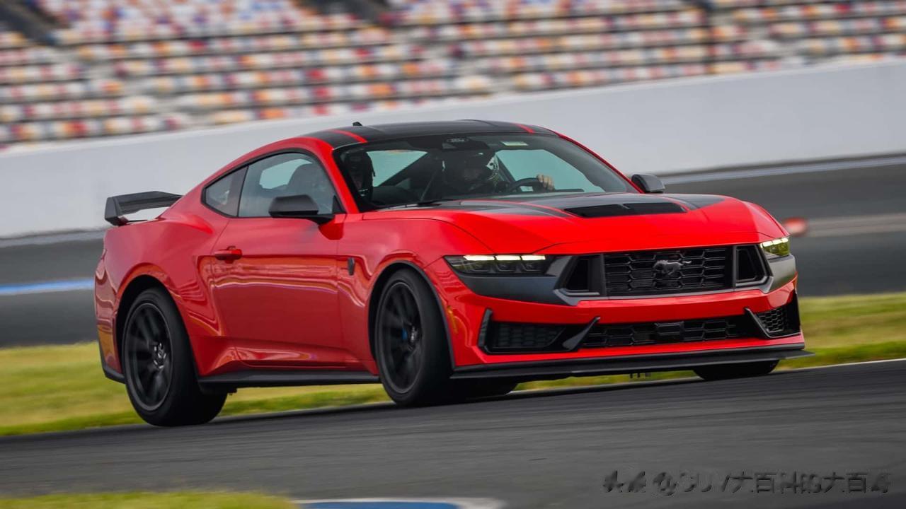 福特电马在国内的微博账号暂停，但Mustang在国外卖的风生水起。外媒报道称新款