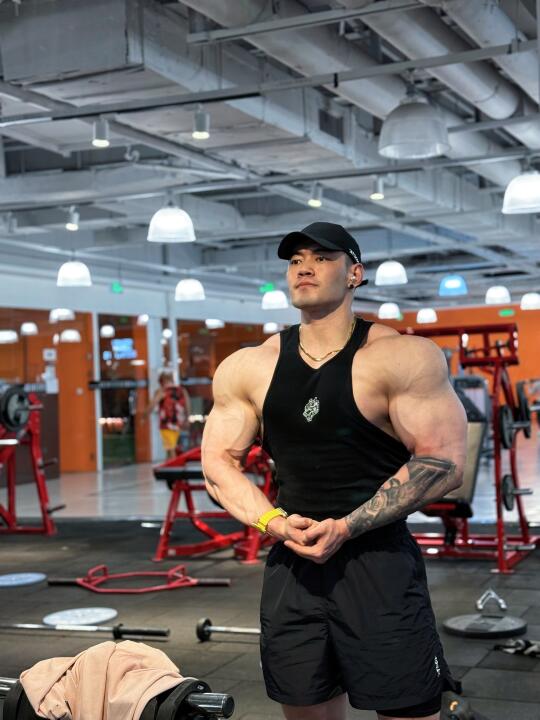 190cm 120kg 长春私教 课程可约