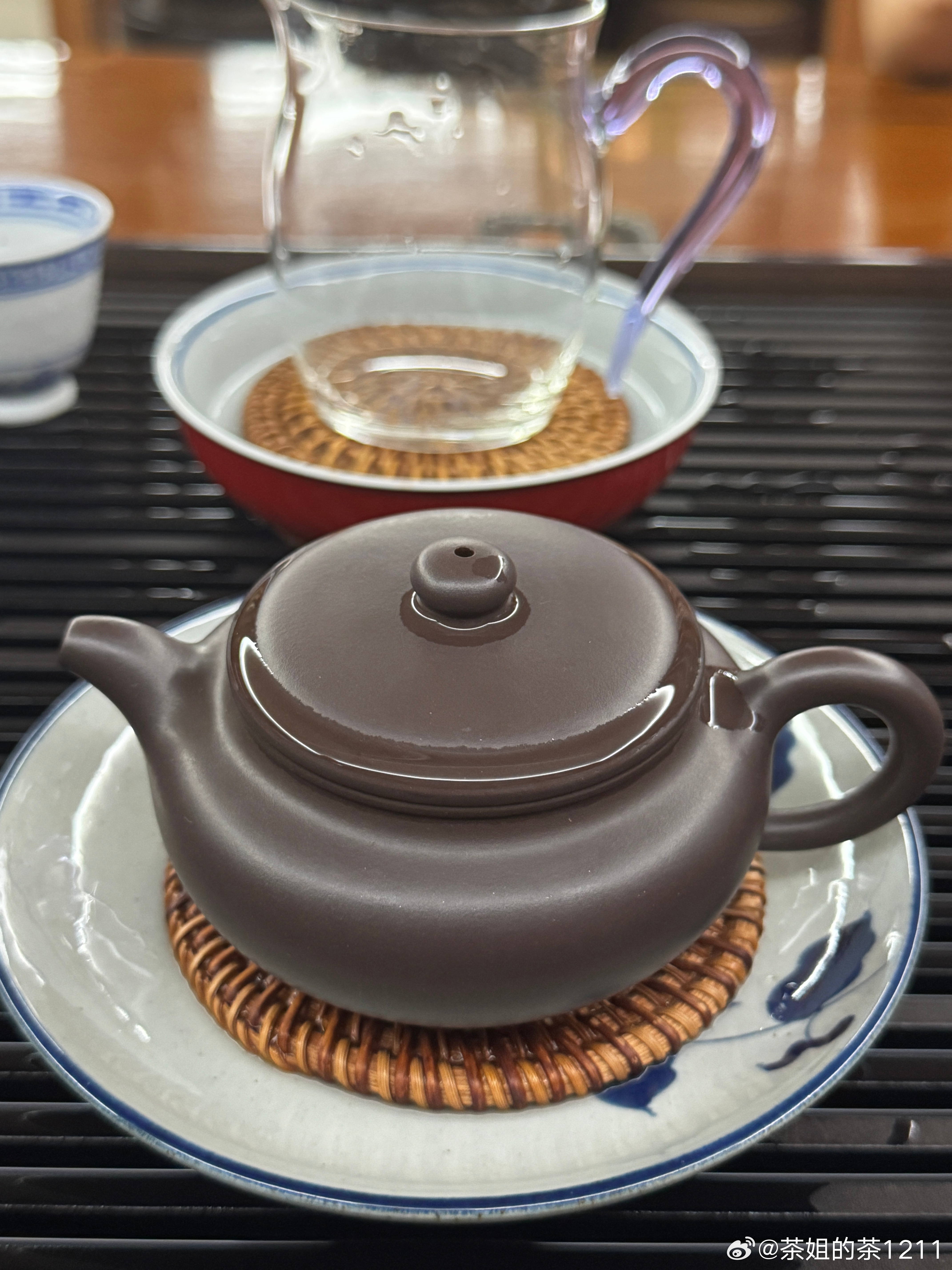 又是下雨天，好烦啊梅雨天天天猎空调房里，还是喝六堡最舒服马代回来这几天，发现那些